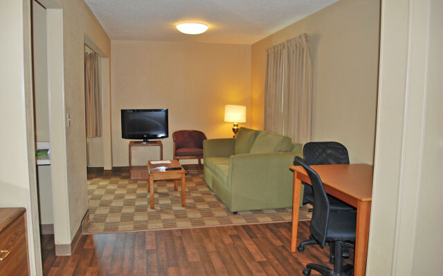 Welcome Suites Hazelwood