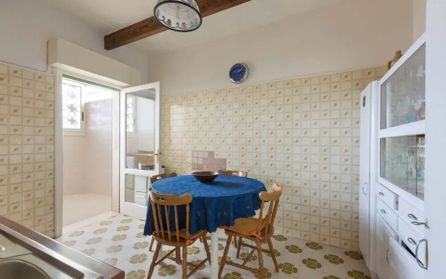 1961 Villa Aurora - Trilo Pier by Barbarhouse