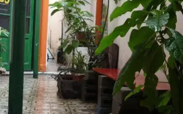 Mantengase Hostel