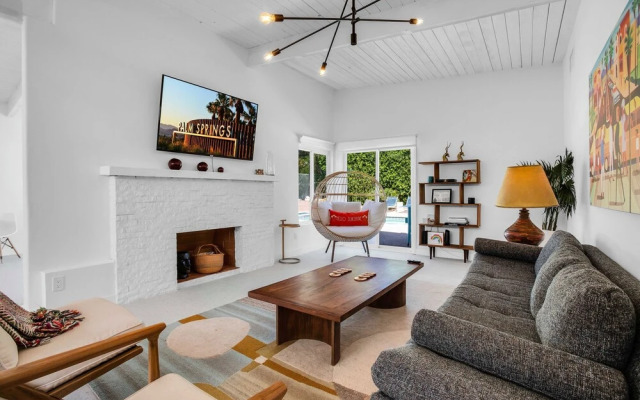 Krisel Architectural Delight