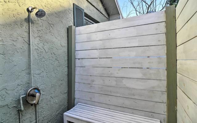 Vibrant Dunedin Getaway w/ Furnished Patio!