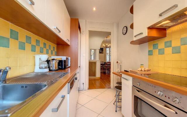 Nestor&Jeeves - MEYERBEER - Central - Very close sea