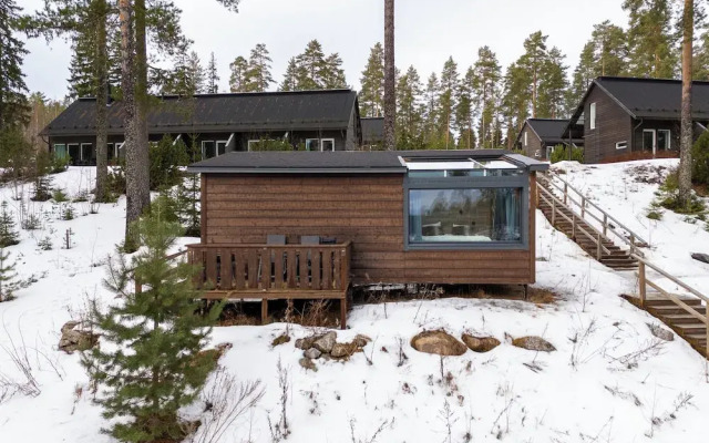 Private & Cozy Suite with lake views