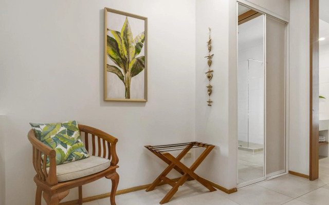 Hibiscus Resort & Spa