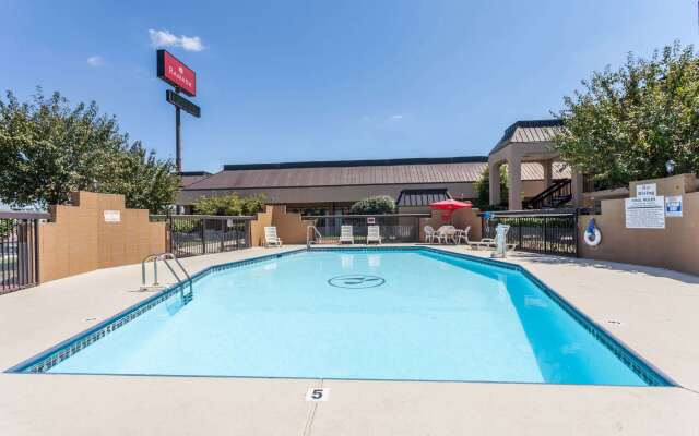 Ramada by Wyndham Lebanon