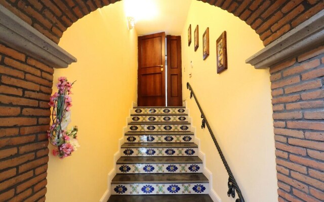 Ilary House