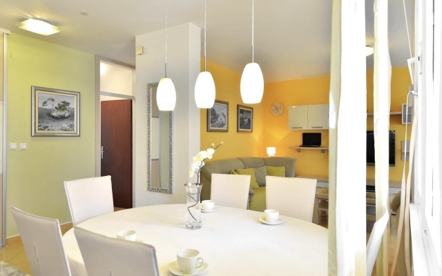 Apartment SaMa - modern & comfortable: A1 Split, Riviera Split