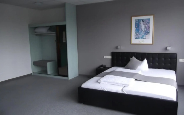 Businesshotel & Appartements Stuttgart - Vaihingen