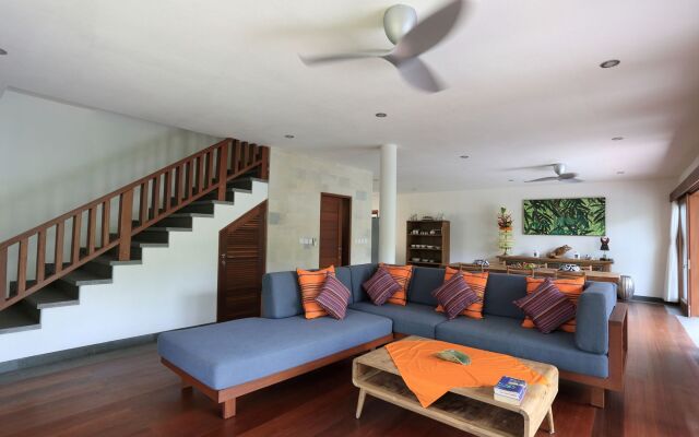 D'Legon Villas
