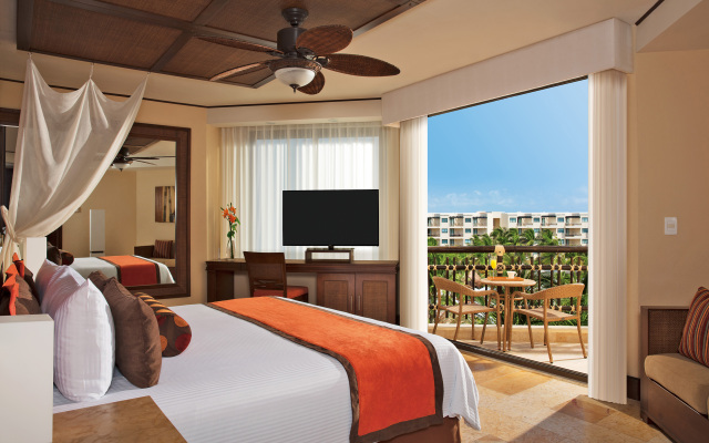 Dreams Riviera Cancun Resort & Spa - All Inclusive