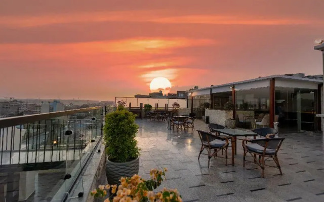 Pyramids Yard Hotel