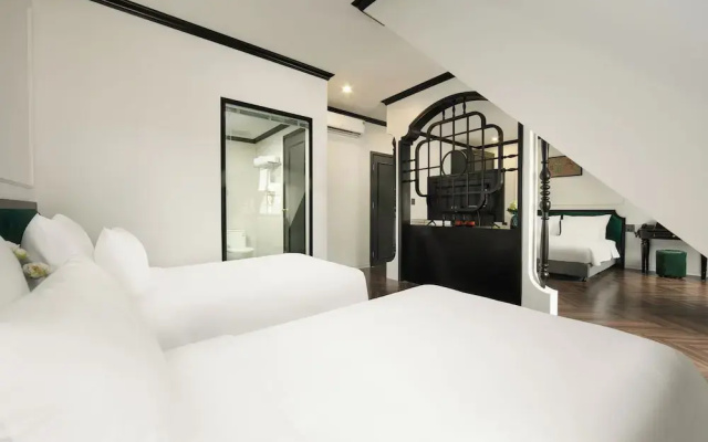 Elegant Boutique Hotel Ha Long