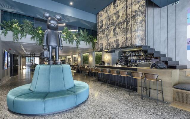 ONOMA Hotel