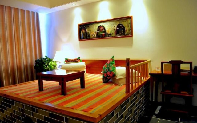 Yanan Rootlots Hotel