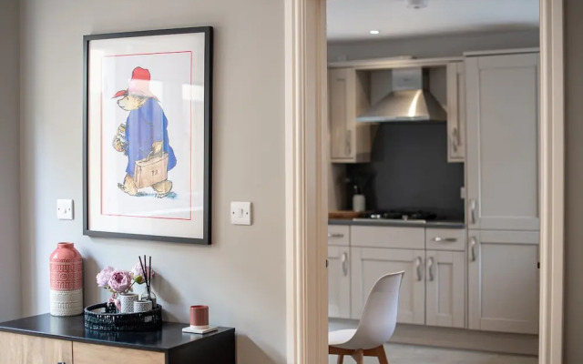 Elegant Ludlow Haven: 4Bed Ultimate Tranquility