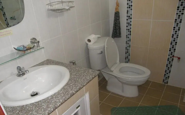 Montharntham Resort Ruknailuang