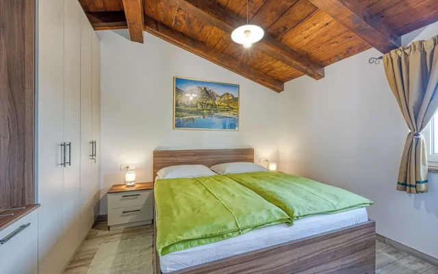 Tourist Farm Tonin - Apartment 3