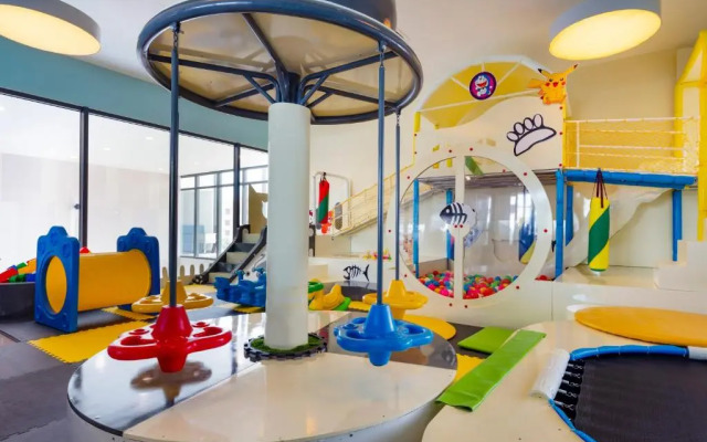 DQua Hotel