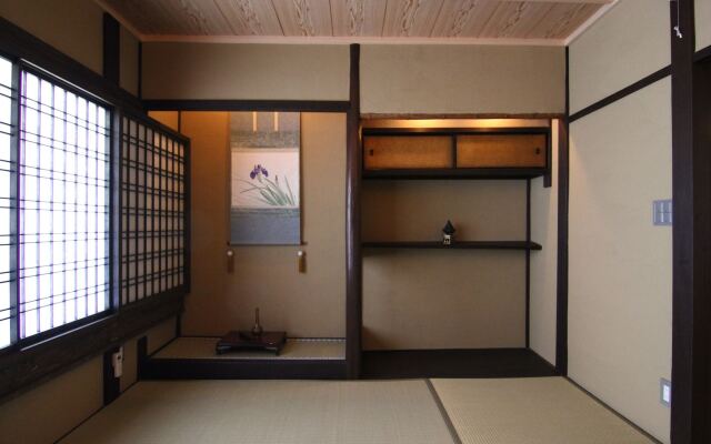 Shobu-an Machiya Holiday House