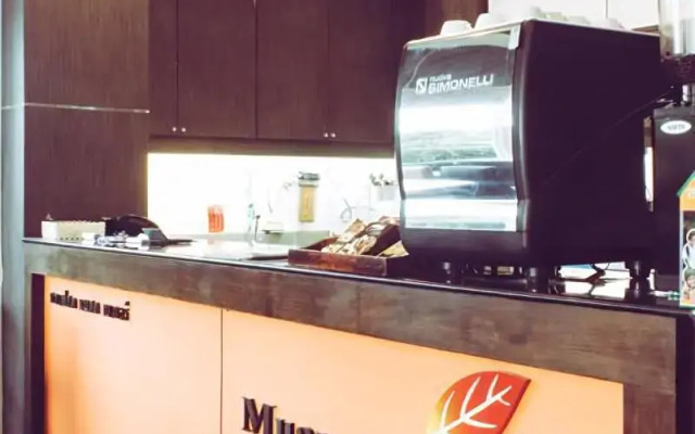 Maneerote Hotel Surin