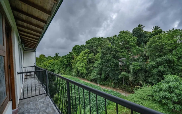 Spacious 4-bed Apartment in Katugastota