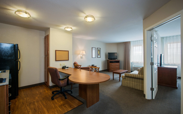 Candlewood Suites Indianapolis Northwest by IHG