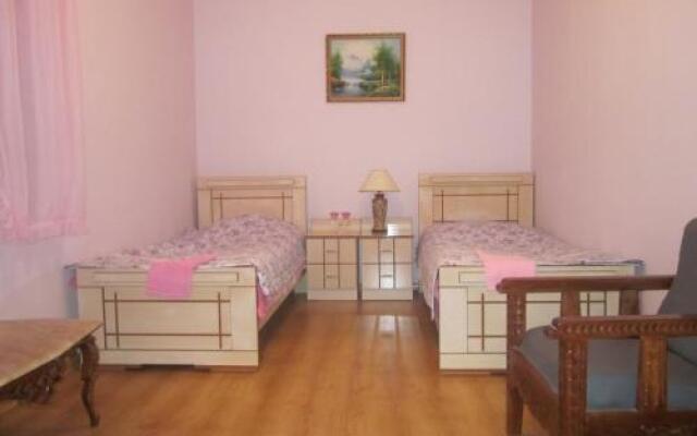 Guest House Ukimerioni