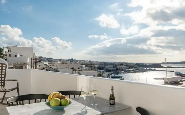 Mariet Naxos Elegant Suites