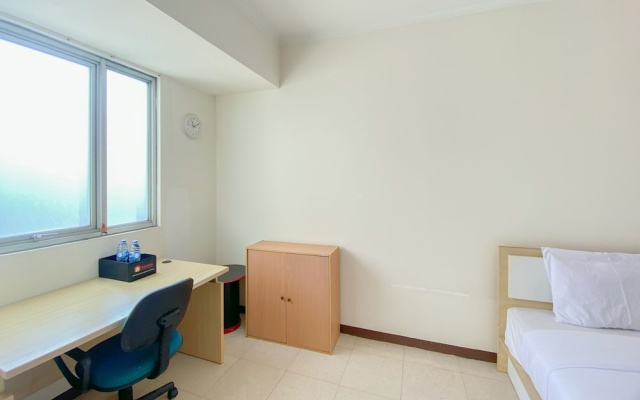 Minimalist And Comfy Studio Room Maple Park Sunter Apartment – Guest Rooms – Jakarta