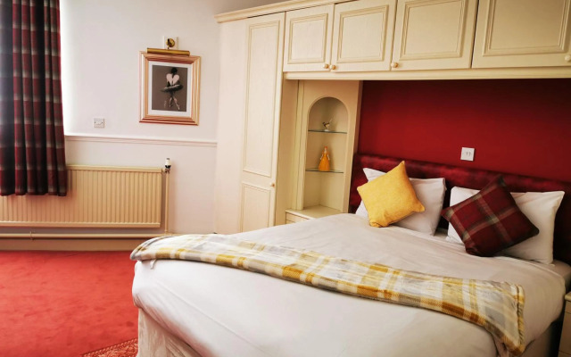 Castle Hotel