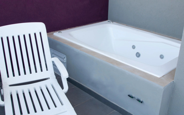 Las Orquideas Apart Hotel