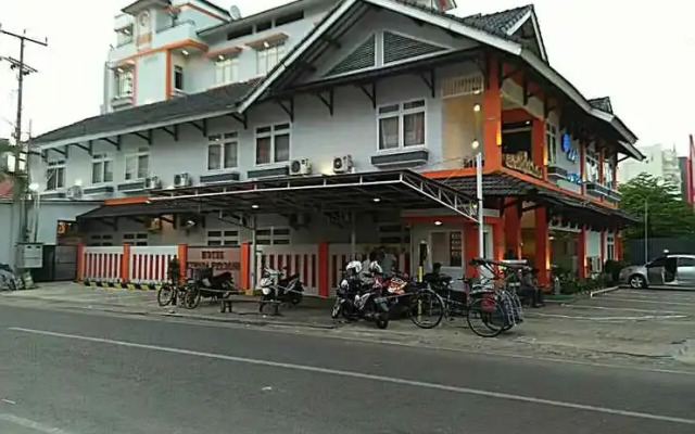 Kurnia Perdana Hotel