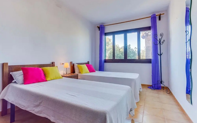 Porto Colom, Villa With Pool x 10 People