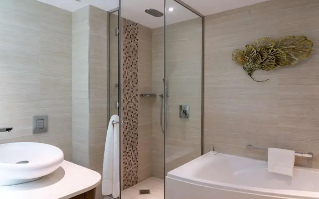 Radisson Blu Hotel  Residence Nairobi Arboretum