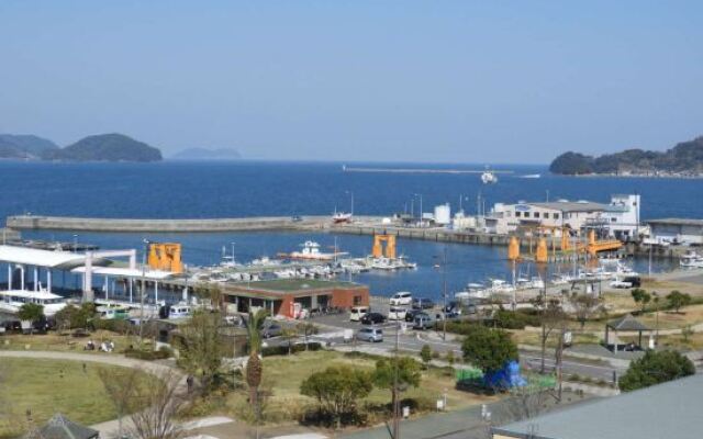 Hotel AZ Oita Tsukumi