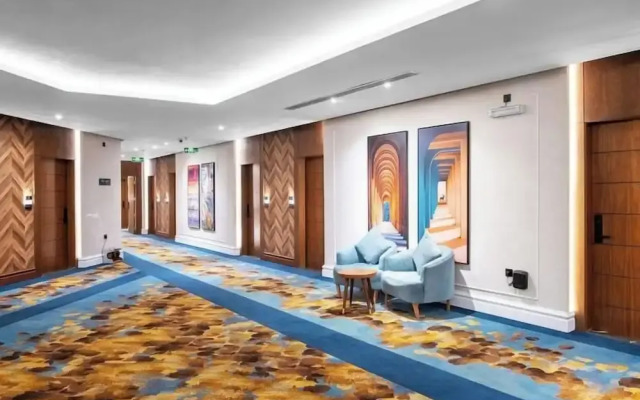 Elaf Qinwan Hotel