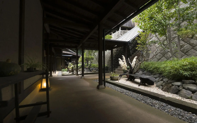 Musouan Biwa