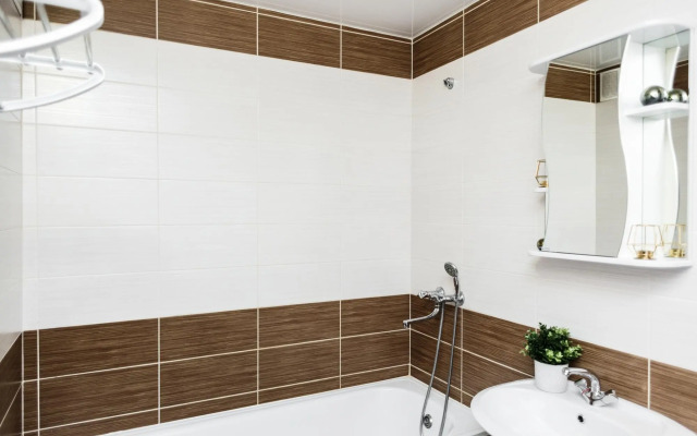 Good House (Гуд Хаус) в переулке Трамвайный 2к4