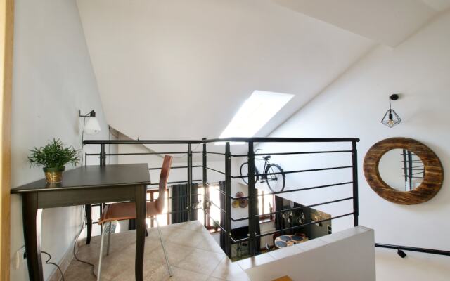 Luxury Apartment by Hi5 - Gozsu Suite