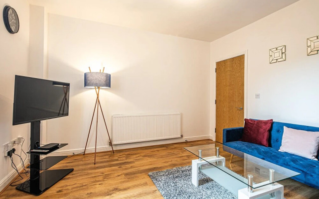 Cosy 1 Bedroom Private Patio by Opulent