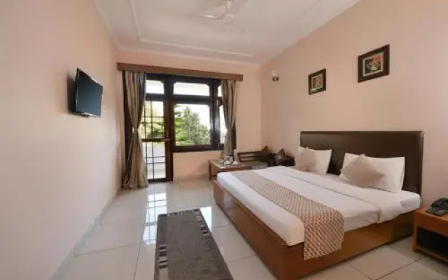 Hotel Maya Regency Bhimtal
