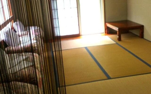 Tenjin Lodge