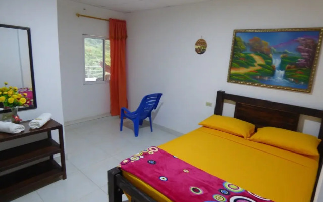 Hostal Alto De La Montaña