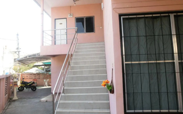 Ticha Apartment