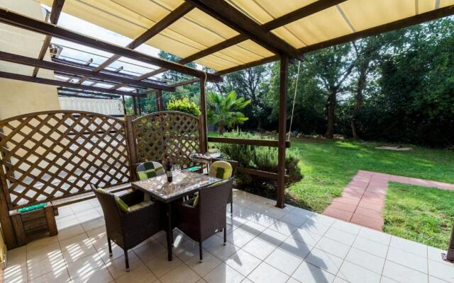 Lumbre Apartment