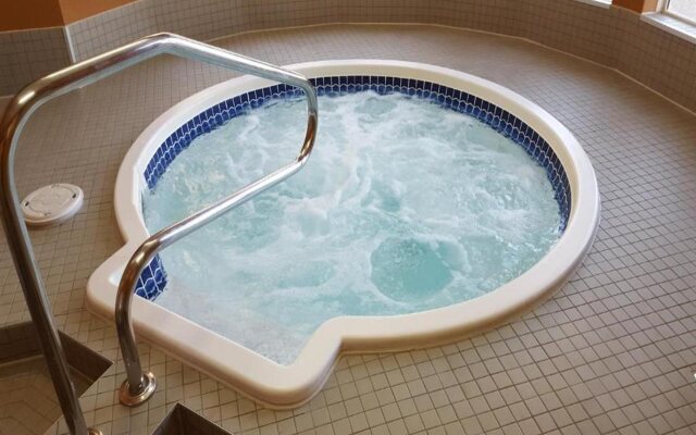 SureStay Plus Hotel by Best Western Lethbridge