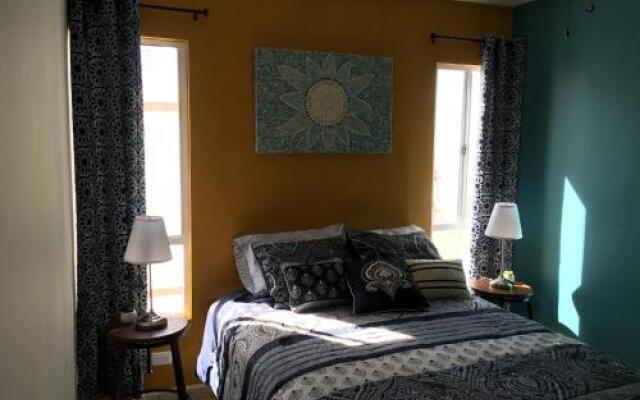 Fantastic & Cozy #6: Condo Close To the Beach