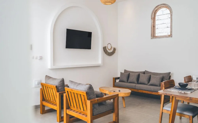 Santai Villa by Betterplace