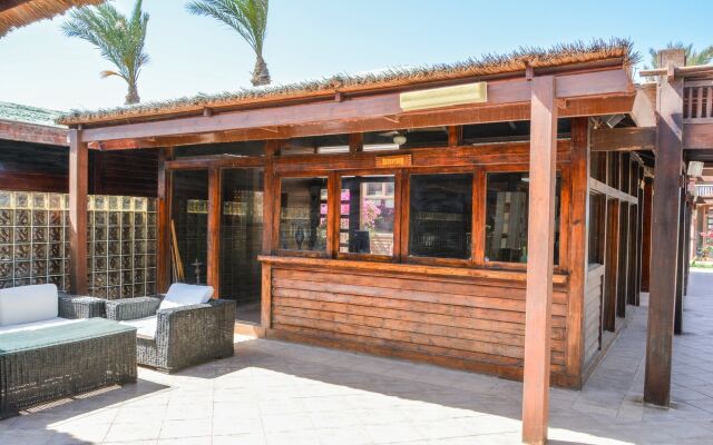 Abu Dabbab Diving Lodge