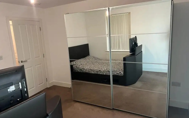 Immaculate 1-bed Apartment in East London